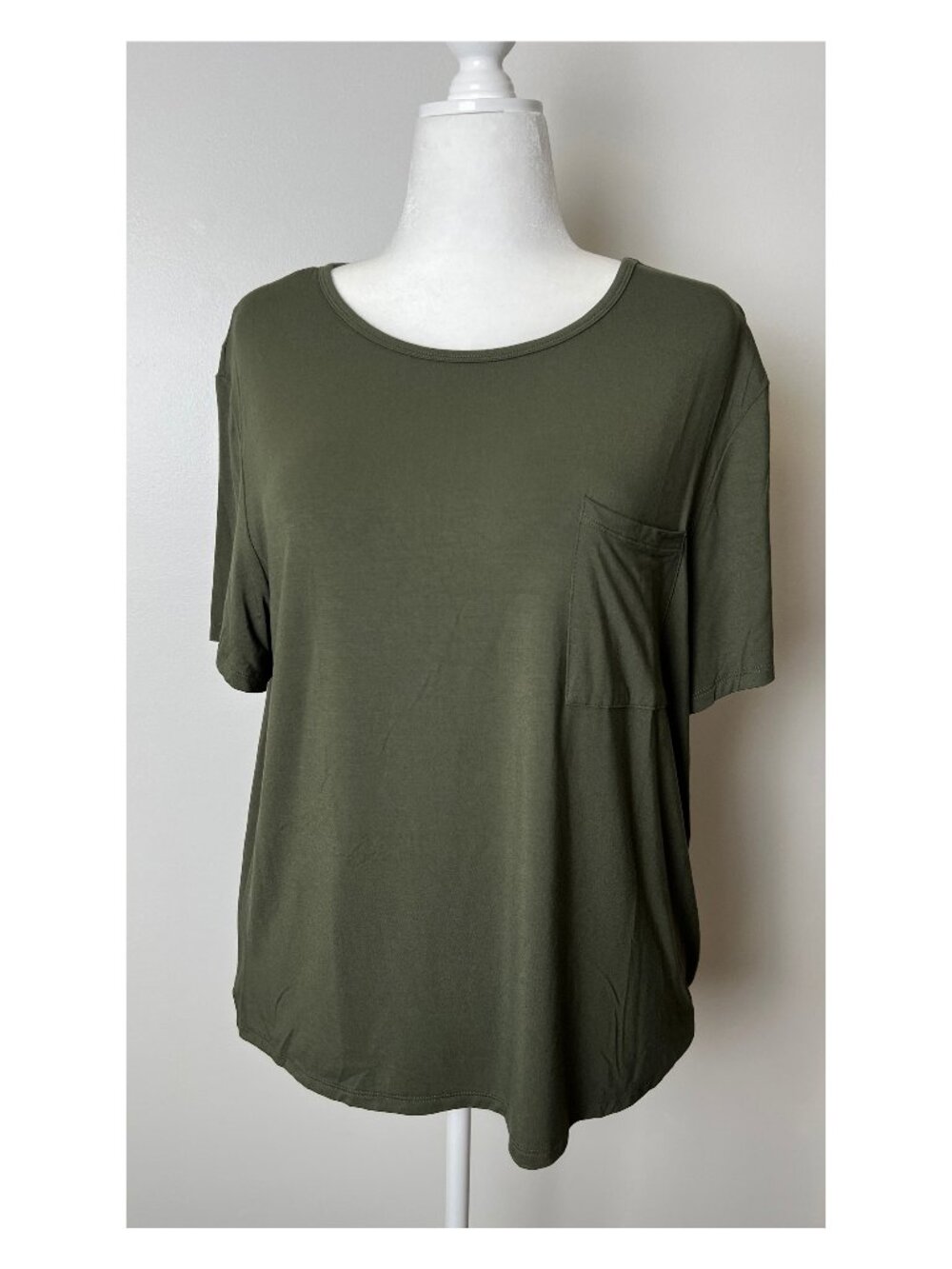 Cozy Earth Bamboo Pocket Tee | Olive Green | L
